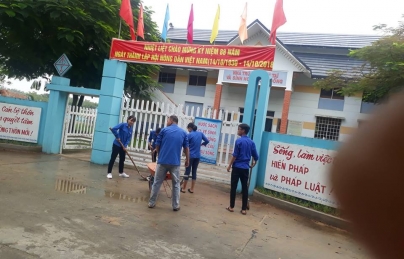 Hòa Phước: Chi Đoàn Giáng Nam 1 ra quân làm công trình Thanh Niên cấp chi Đoàn