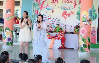 Hòa Phong : Các Chi đoàn thuộc Đoàn xã tổ chức đêm hội trăng rằm năm 2018