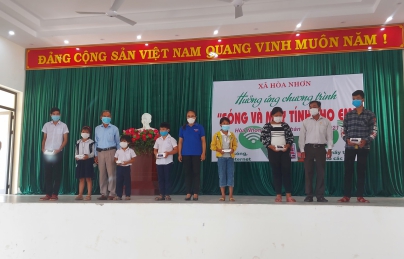 HÒA NHƠN: ĐOÀN THANH NIÊN PHỐI HỢP UBND , UBNT VÀ CÁC HỘI ĐOÀN THỂ XÃ HÒA NHƠN TỔ CHỨC CHƯƠNG TRÌNH 