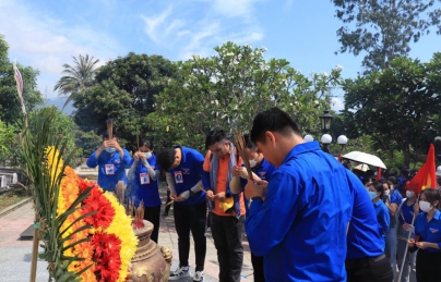 HÒA SƠN: TỔ CHỨC TUỔI TRẺ HOÀ SƠN - VIẾT TIẾP CÂU CHUYỆN HOÀ BÌNH