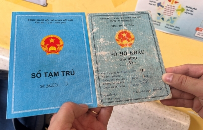 Hoàn thiện quy trình điện tử bỏ yêu cầu nộp sổ hộ khẩu, sổ tạm trú