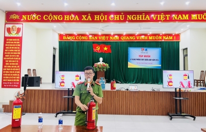 HÒA VANG: TẬP HUẤN KỸ NĂNG PHÒNG CHÁY CHỮA CHÁY NĂM 2024