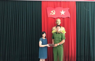 HÀNH ĐỘNG ĐẸP CỦA CHIẾN SĨ NGHĨA VỤ ĐINH VĂN MẠNH
