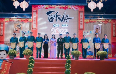 NGÀY HỘI 