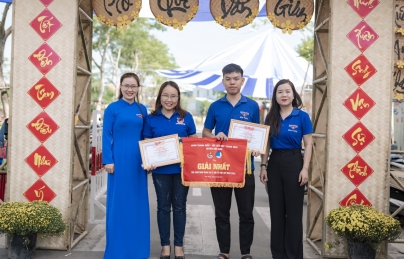 TỔ CHỨC 11 GIAN HÀNG TRÒ CHƠI DÂN GIAN TẠI LỄ HỘI TẾT VIỆT QUÝ MÃO 2023